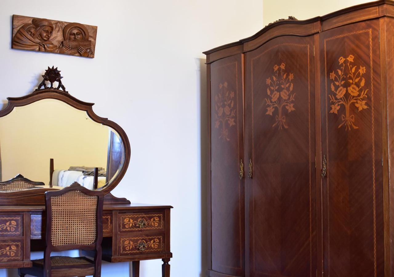 Batalhoz House Bed & Breakfast Картаксо Екстериор снимка