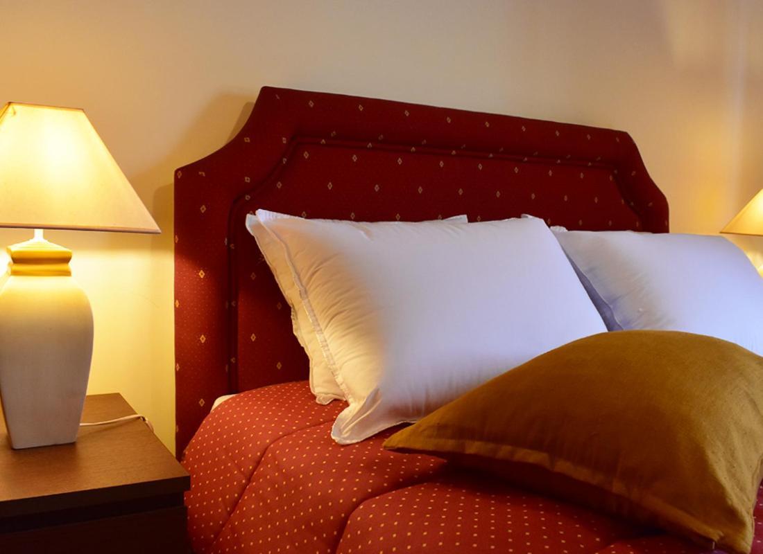 Batalhoz House Bed & Breakfast Картаксо Екстериор снимка