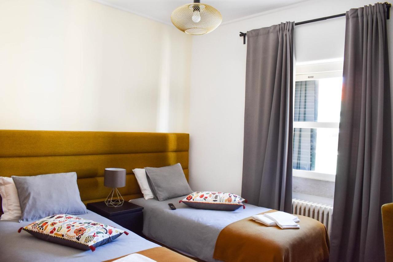 Batalhoz House Bed & Breakfast Картаксо Екстериор снимка