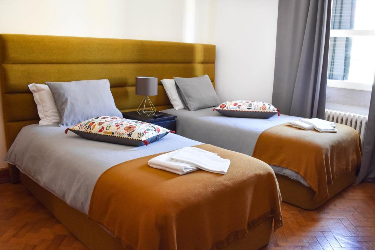 Batalhoz House Bed & Breakfast Картаксо Екстериор снимка